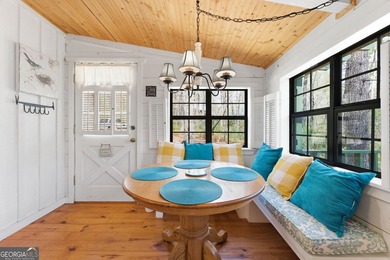 Experience elevated mountain living in this beautiful Lake Rabun - photo 16