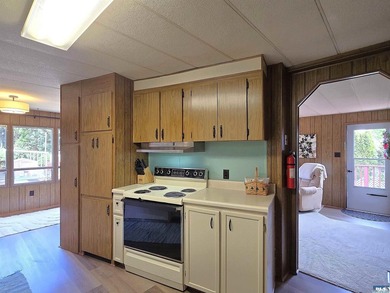 Move-in ready, comfortable double wide little gem located in - photo 8