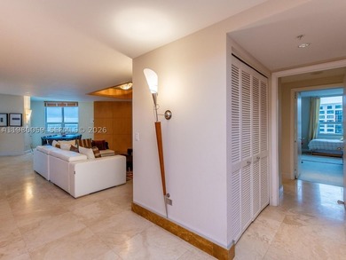 Beautiful apartment located at exclusive Brickell Key Island - photo 30