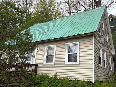 3+ bedroom house on 0.5+/- acres over 2 lots with frontage on - photo 36