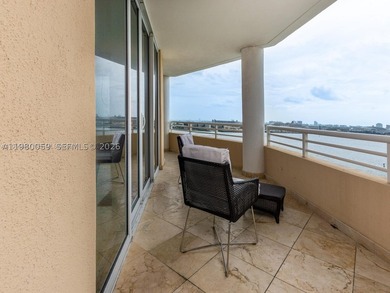 Beautiful apartment located at exclusive Brickell Key Island - photo 39