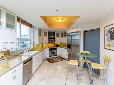 Beautiful apartment located at exclusive Brickell Key Island - photo 46