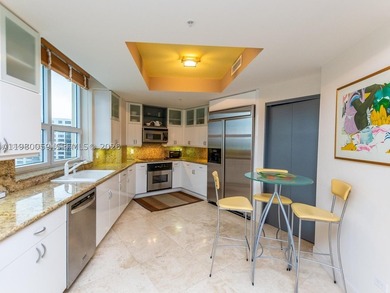 Beautiful apartment located at exclusive Brickell Key Island - photo 47