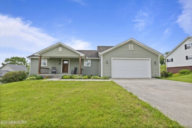 Lake Home For Sale in Lafollette, Tennessee
