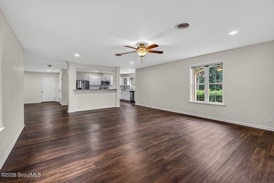 Welcome to 507 Old Mission Road in Brunswick, GA - a beautifully - photo 4