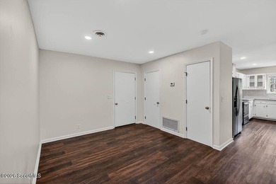 Welcome to 507 Old Mission Road in Brunswick, GA - a beautifully - photo 8