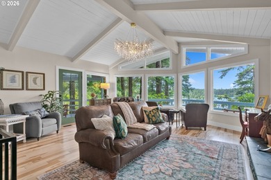 Experience the best of Woahink Lake living in this beautifully - photo 8