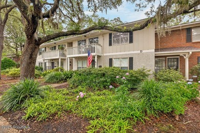 Experience the best of St. Simons Island living in this inviting - photo 1