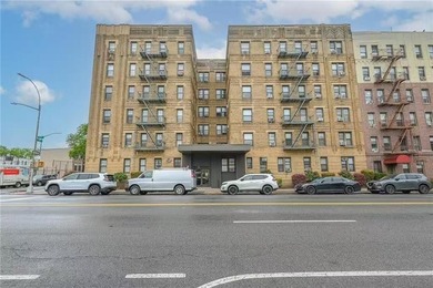 Beautiful One Bedroom unit is available in the prime area of Bay - photo 1