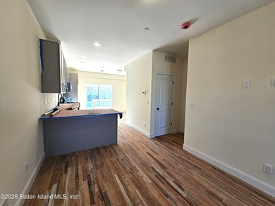 Newly built 3 bedrooms, 3 bathrooms house with lots of day - photo 6
