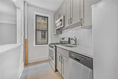 Beautiful One Bedroom unit is available in the prime area of Bay - photo 7