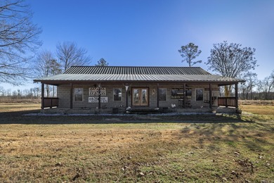 Ouachita River Home For Sale in Donaldson Arkansas