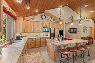 Stunning Custom Home in Desirable Bailey Creek! Welcome to this - photo 10