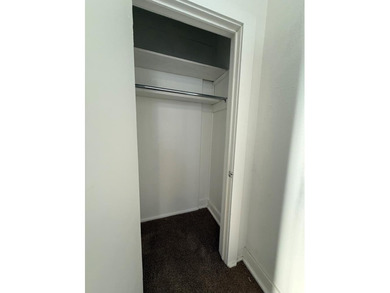Six unit apartment building with some recent cosmetic remodels - photo 19