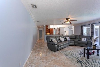 Discover your own private mini equestrian retreat on a spacious - photo 21