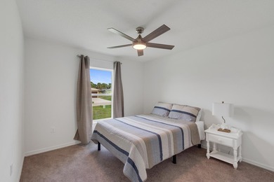 A rare find in the heart of Sebastian Highlands Better than new! - photo 25