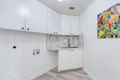 Freshly priced and now the best value in the area! Perfectly - photo 26