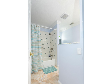 Discover your own private mini equestrian retreat on a spacious - photo 41