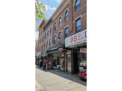 Park slope! Mix-used brick building for sale. 2family with a - photo 4
