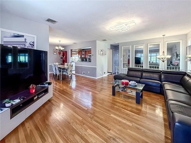 Welcome to this beautifully maintained, bright, and fully - photo 7