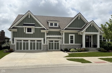 Welcome to an elevated expression of luxury living in Harmony - photo 1