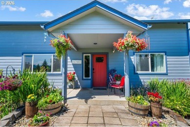 Escape to your own private, nearly 30-acre retreat just outside - photo 6