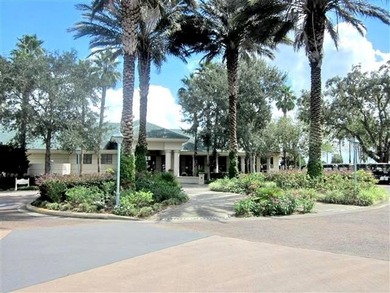 Beautiful Hampton model with concrete block construction located - photo 45