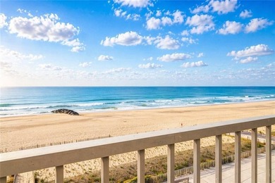Wake up to spectacular Atlantic Ocean views in this charming - photo 5