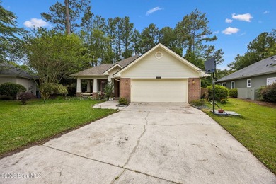 Beautiful brick home tucked on a quiet cul-de-sac in Osprey Cove - photo 5