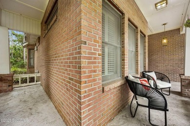 Beautiful brick home tucked on a quiet cul-de-sac in Osprey Cove - photo 10