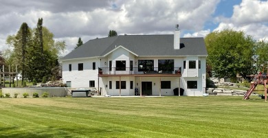 Lake Home For Sale in Beaver Dam, Wisconsin