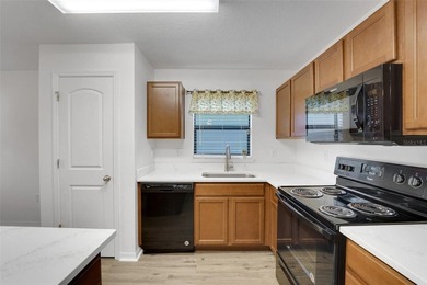 Don't miss this move-in ready 3 bed, 2 bath home in the heart of - photo 6