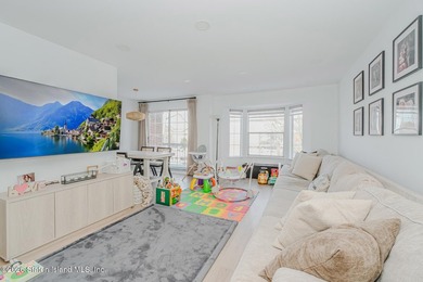 Welcome to 192 Monahan Ave- this recently renovated and spacious - photo 8
