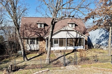 Lake Eufaula Home For Sale in Mcalester Oklahoma