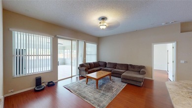 There's plenty of space inside and outside of this 5 Bedroom, 2 - photo 13