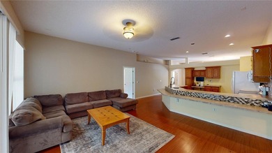 There's plenty of space inside and outside of this 5 Bedroom, 2 - photo 14