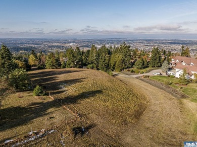 Beautiful 1.1 acre building lot near the top of Bell Hill in - photo 4
