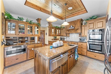 Stunning home designed for comfort and exceptional entertaining - photo 15