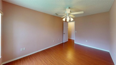 There's plenty of space inside and outside of this 5 Bedroom, 2 - photo 19