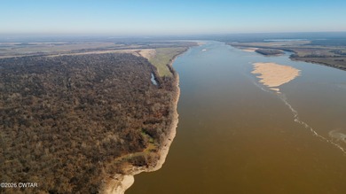 An extremely rare opportunity to own 1750+/- acres of prime - photo 4