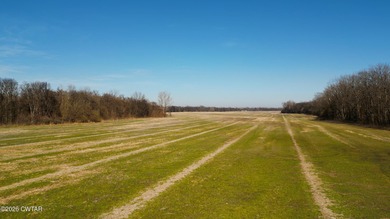 An extremely rare opportunity to own 1750+/- acres of prime - photo 6