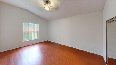 There's plenty of space inside and outside of this 5 Bedroom, 2 - photo 26