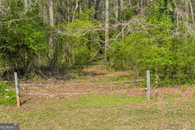 Discover the opportunity to own a beautiful farm, private estate - photo 27