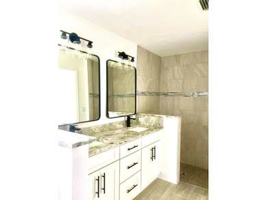 Move-In Ready New Construction - NO HOA -This 4-bedroom - photo 10