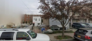 Detached Single-Family Home in Quiet Canarsie Block Welcome to - photo 4