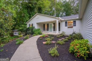 Lake Lanier Home For Sale in Gainesville Georgia