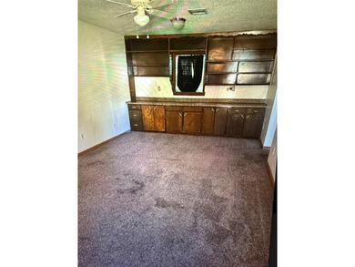 Great Investment Opportunity in Yukon! 428 South 8th Street