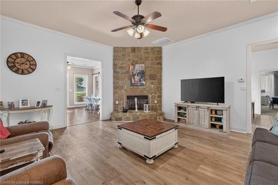 Welcome to this spacious 3-bedroom, 2-bath home offering 2,393 - photo 16