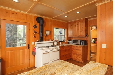 Lakefront *Creek Cabin* on Bucks Lake. Welcome to the Creek - photo 6