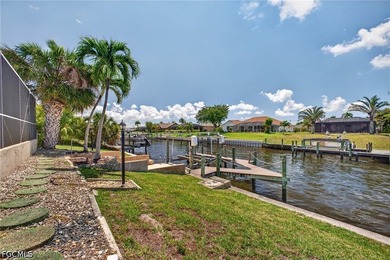 One bridge Gulf access pool home! Boatlift, southern exposure! - photo 29